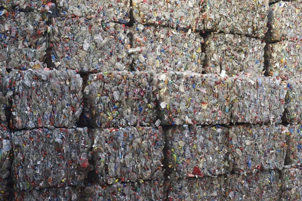 Reciclaje_botellas de plástico