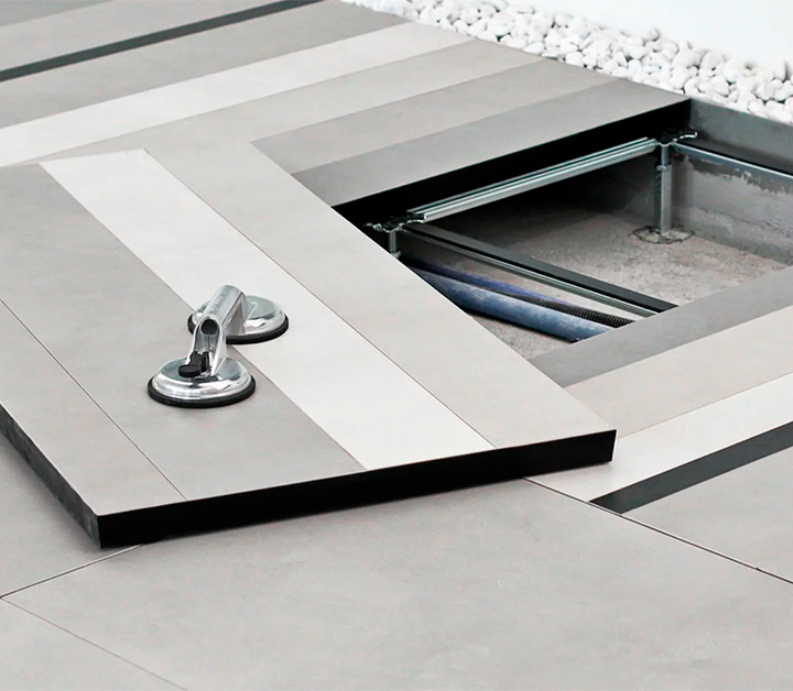 Marca italiana líder en pisos elevados de alta gama, reconocida por ofrecer soluciones técnicas que integran funcionalidad, flexibilidad y acabados premium. Ideal para espacios que demandan orden, acceso eficiente al cableado y una estética arquitectónica sofisticada. Conoce más de nuestro aliado