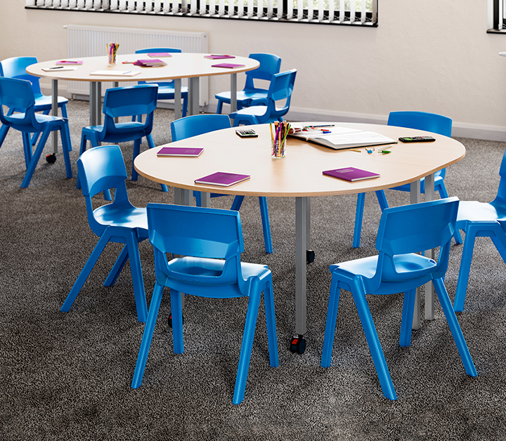 Marca italiana líder en pisos elevados de alta gama, reconocida por ofrecer soluciones técnicas que integran funcionalidad, flexibilidad y acabados premium. Ideal para espacios que demandan orden, acceso eficiente al cableado y una estética arquitectónica sofisticada. Conoce más de nuestro aliado